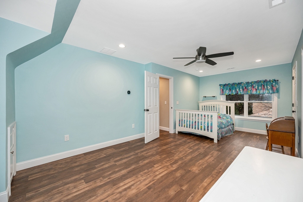 222 Dalton Road Chelmsford, MA 01824 - Photo 29 of 40 Gallery Image 29