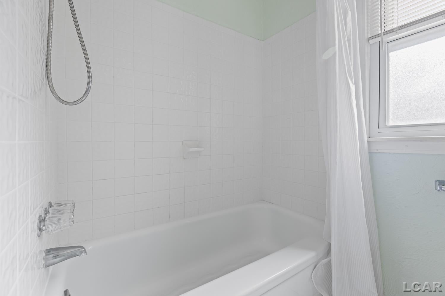 712 Inner Drive Tecumseh, MI 49286 - Photo 18 of 38 Gallery Image 18