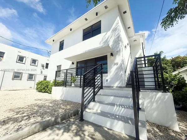 $1,295,000 | 243 Northwest 32nd Street, Miami, FL 33127