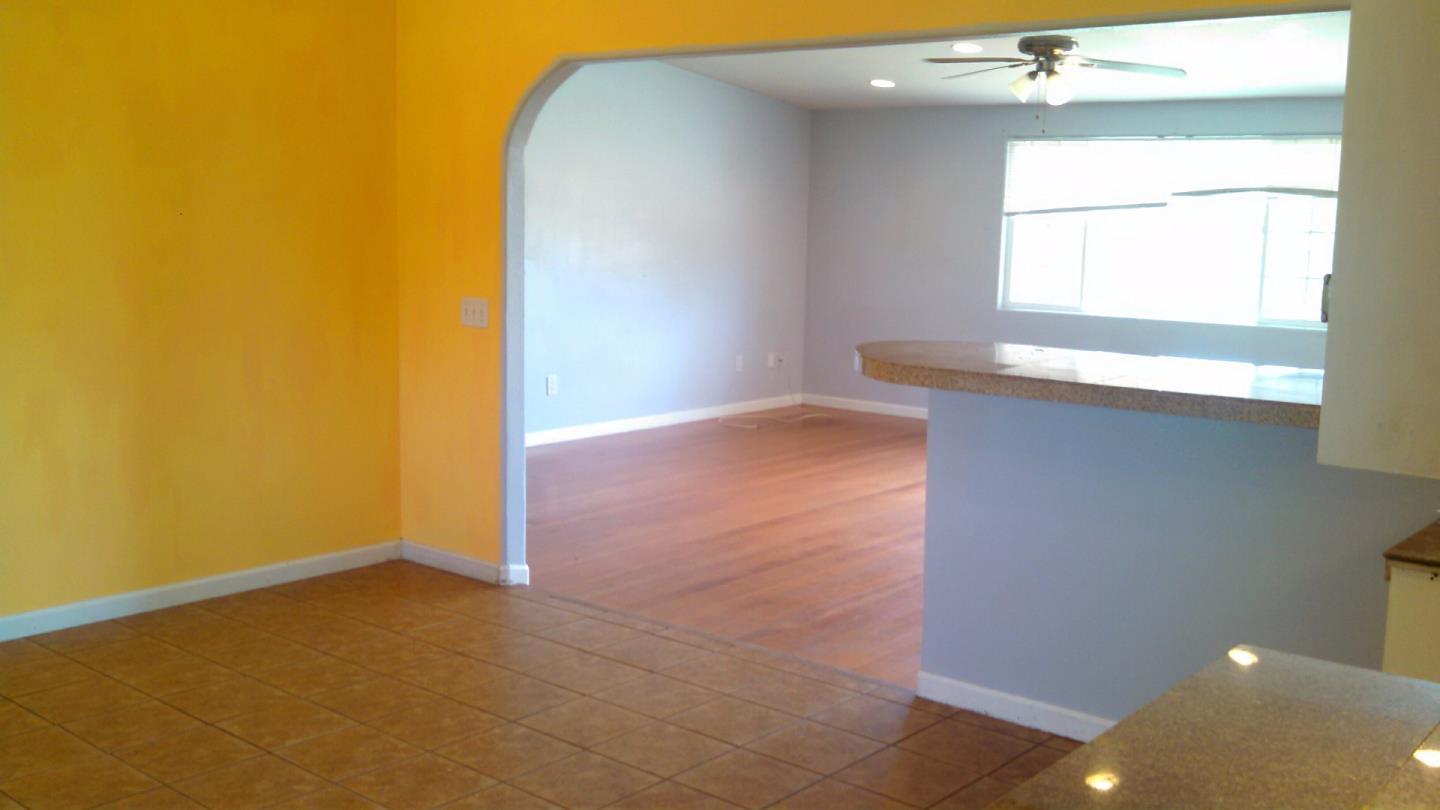 596 Hall Road Watsonville, CA 95076 - Photo 5 of 21 Gallery Image 5