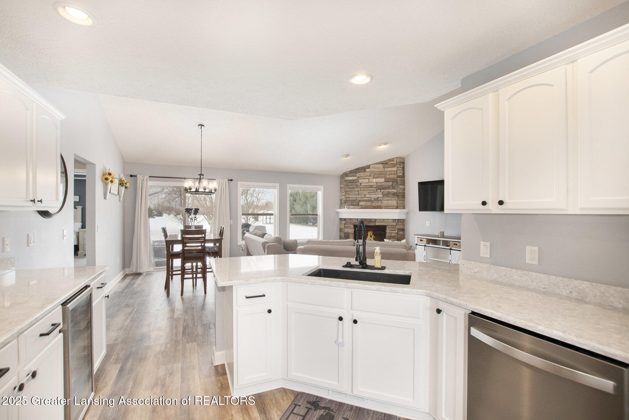 5755 South Krepps Road St. Johns, MI 48879 - Photo 9 of 30 010__ndp3114_52
