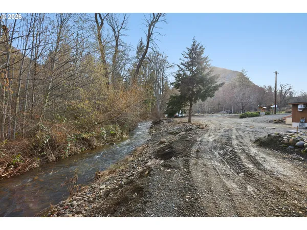 $574,900 | 6572 Reservoir Road, The Dalles, OR 97058