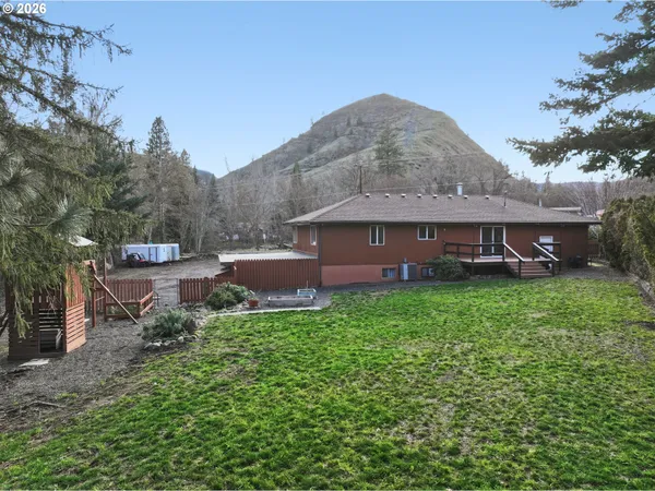 $574,900 | 6572 Reservoir Road, The Dalles, OR 97058
