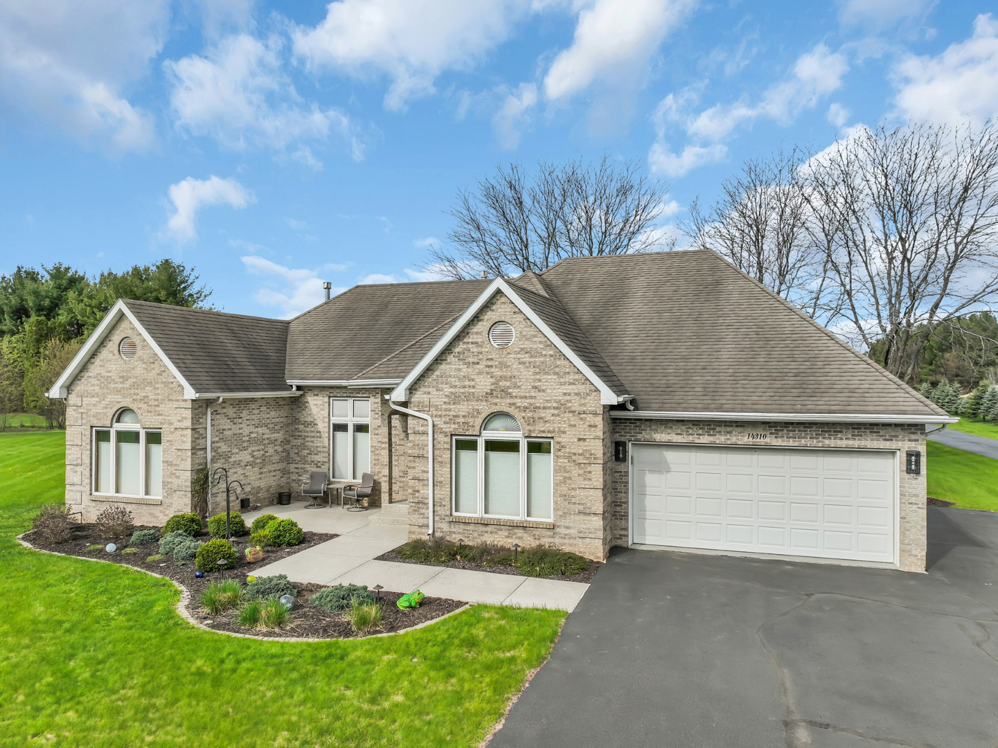 14310 Dorr Road South Beloit, IL 61080 - Photo 1 of 82 Gallery Image 1