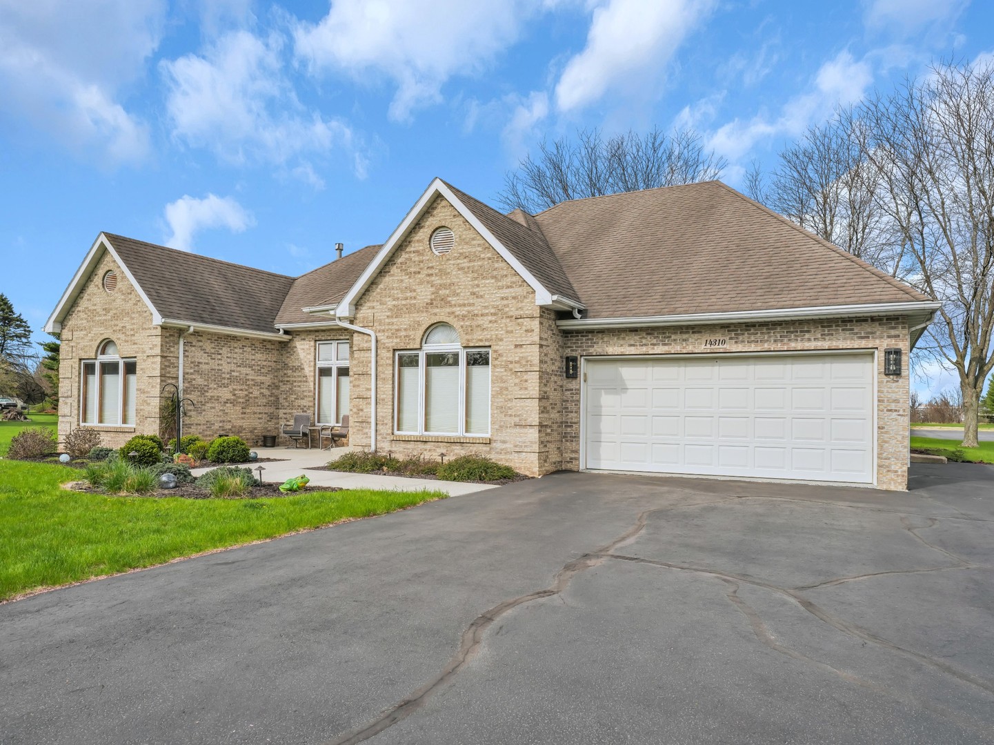 14310 Dorr Road South Beloit, IL 61080 - Photo 2 of 82 Gallery Image 2