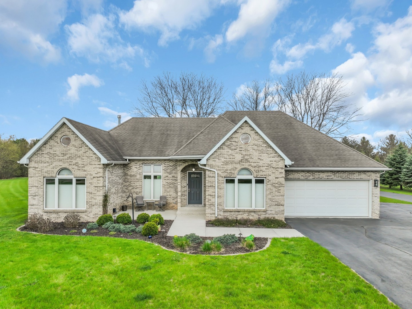 14310 Dorr Road South Beloit, IL 61080 - Photo 3 of 82 Gallery Image 3