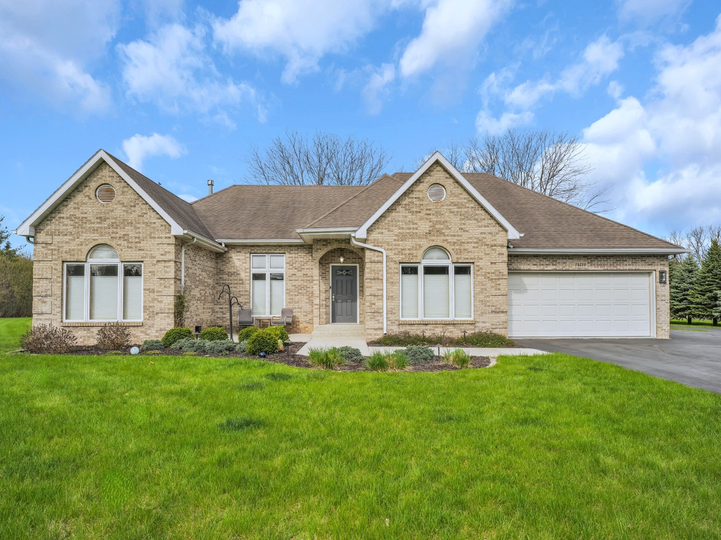 14310 Dorr Road South Beloit, IL 61080 - Photo 4 of 82 Gallery Image 4