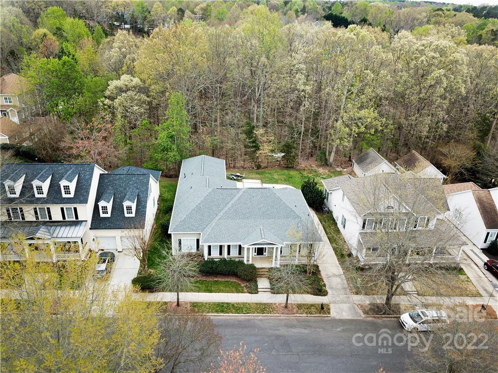 2586 Lower Assembly Drive Fort Mill, SC 29708 - Photo 5 of 48 a view of a house with a yard