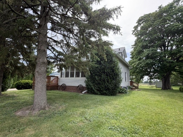 4373 East 250th Road Mendota, IL 61342 - Photo 21 of 26 a view of a house with a yard
