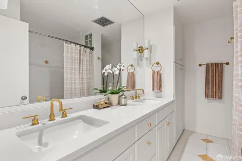 $949,000 | 1818 Broadway, Unit 206, San Francisco, CA 94109