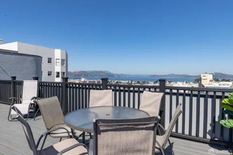 $949,000 | 1818 Broadway, Unit 206, San Francisco, CA 94109