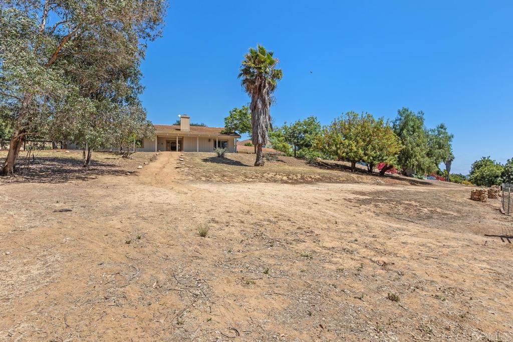 5434 Rainbow Heights Road Fallbrook, CA 92028 - Photo 37 of 39