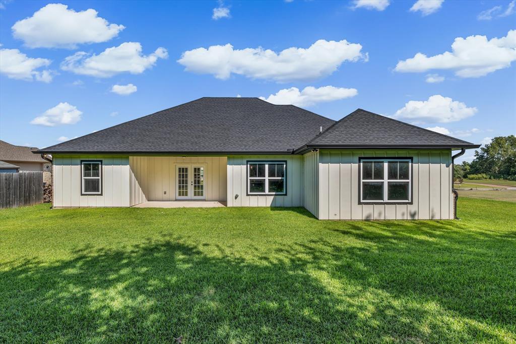 308 Crye Circle Robinson, TX 76706 - Photo 30 of 37 a front view of a house with a garden