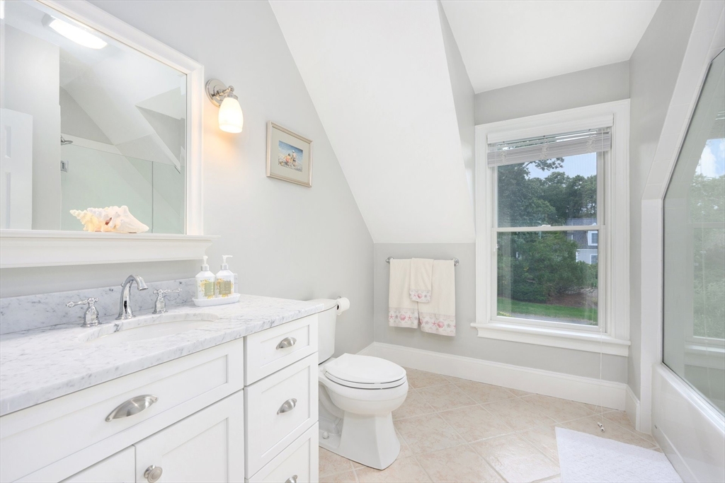 55 Shoestring Bay Road Mashpee, MA 02649 - Photo 19 of 25