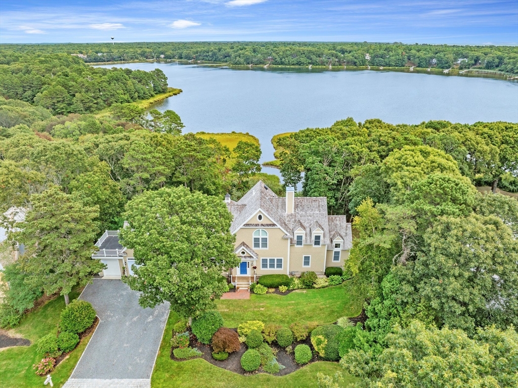 55 Shoestring Bay Road Mashpee, MA 02649 - Photo 3 of 25