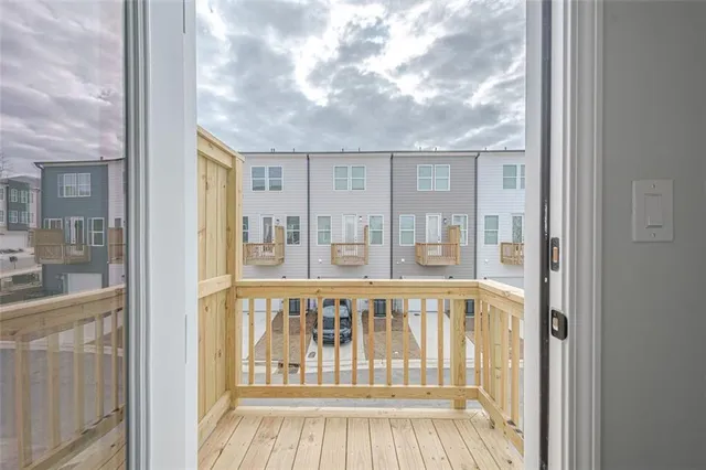 $2,550 | 1444 Creekside Circle Northwest, Atlanta, GA 30318