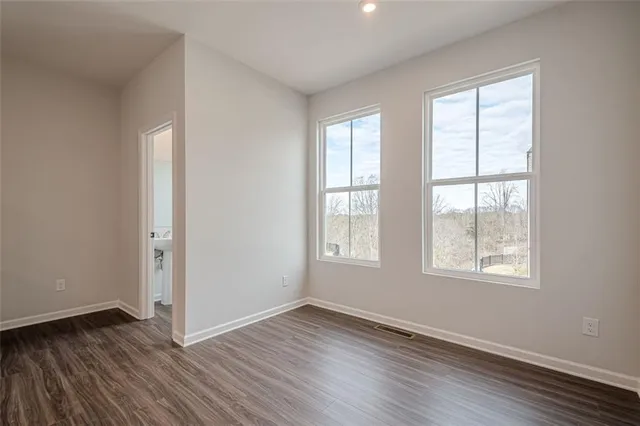 $2,550 | 1444 Creekside Circle Northwest, Atlanta, GA 30318