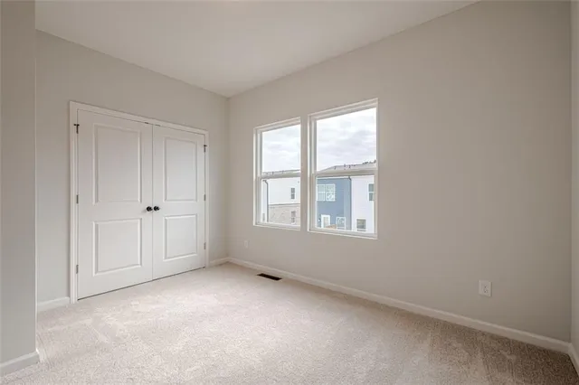 $2,550 | 1444 Creekside Circle Northwest, Atlanta, GA 30318