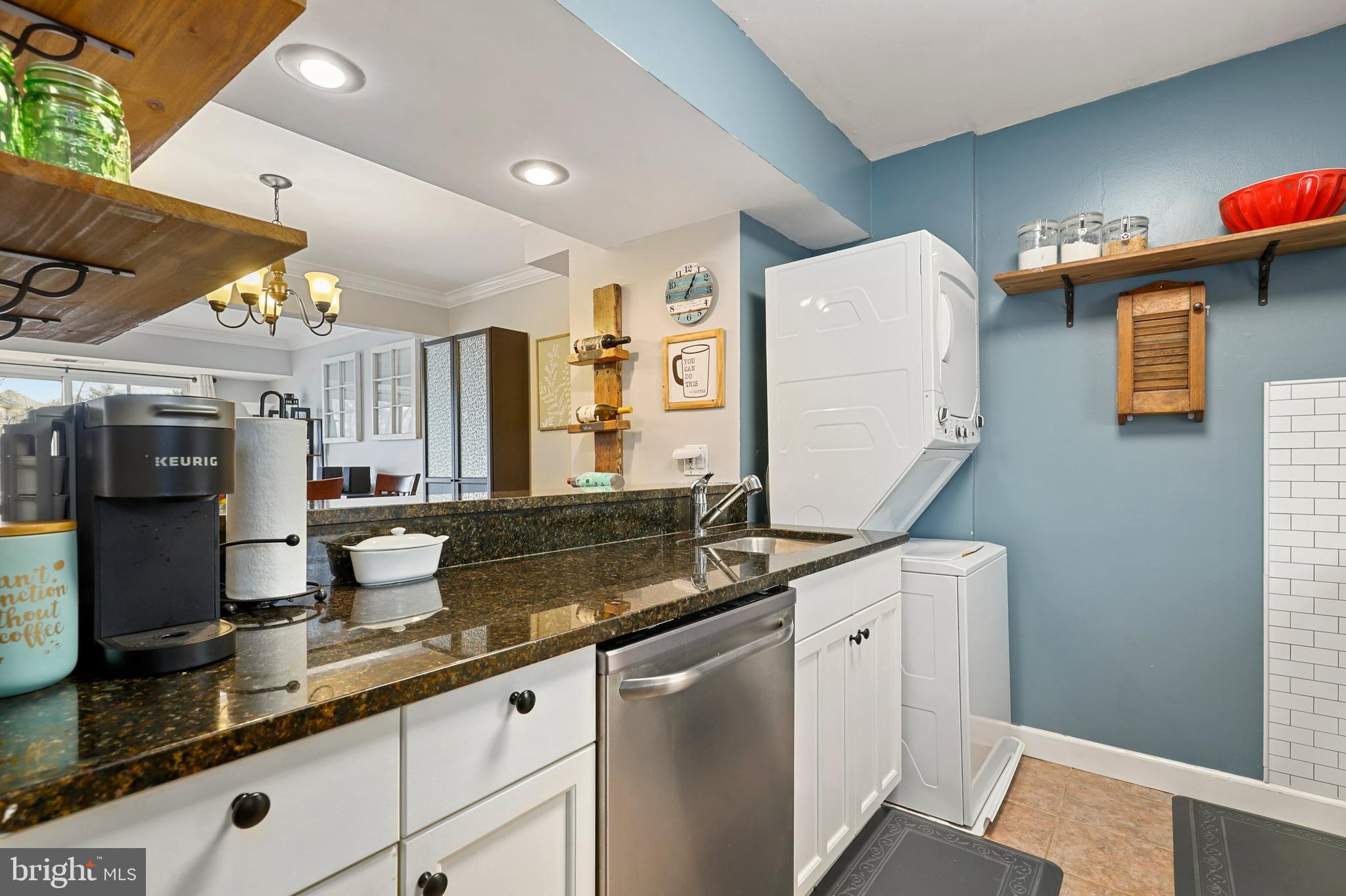 14513 Golden Oak Road Centreville, VA 20121 - Photo 7 of 31 Gallery Image 7