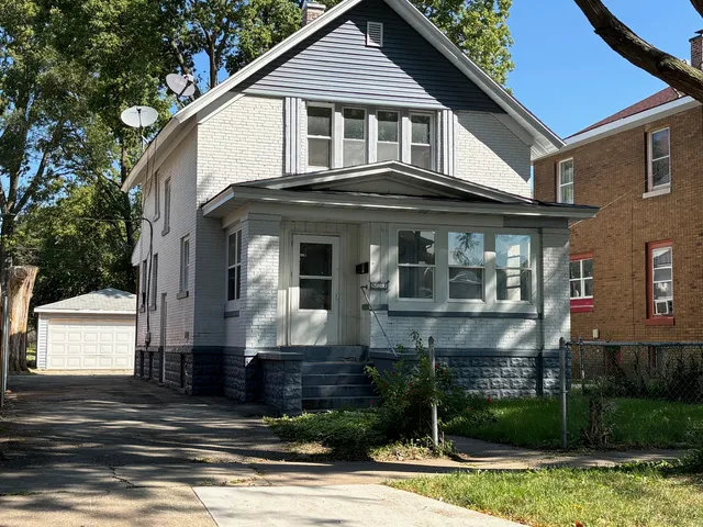 $199,900 | 507 Whitley Avenue, Joliet, IL 60433
