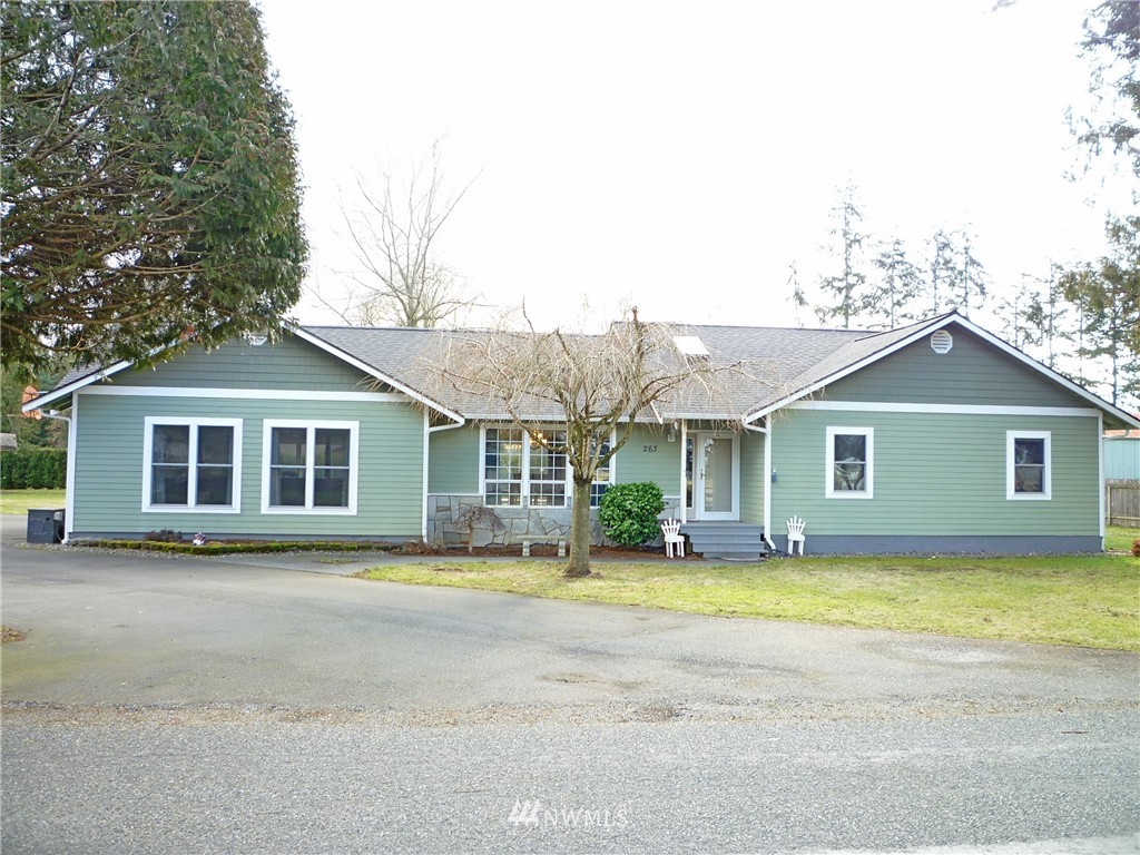 263 West Bartlett Road Lynden, WA 98264 - Photo 2 of 25