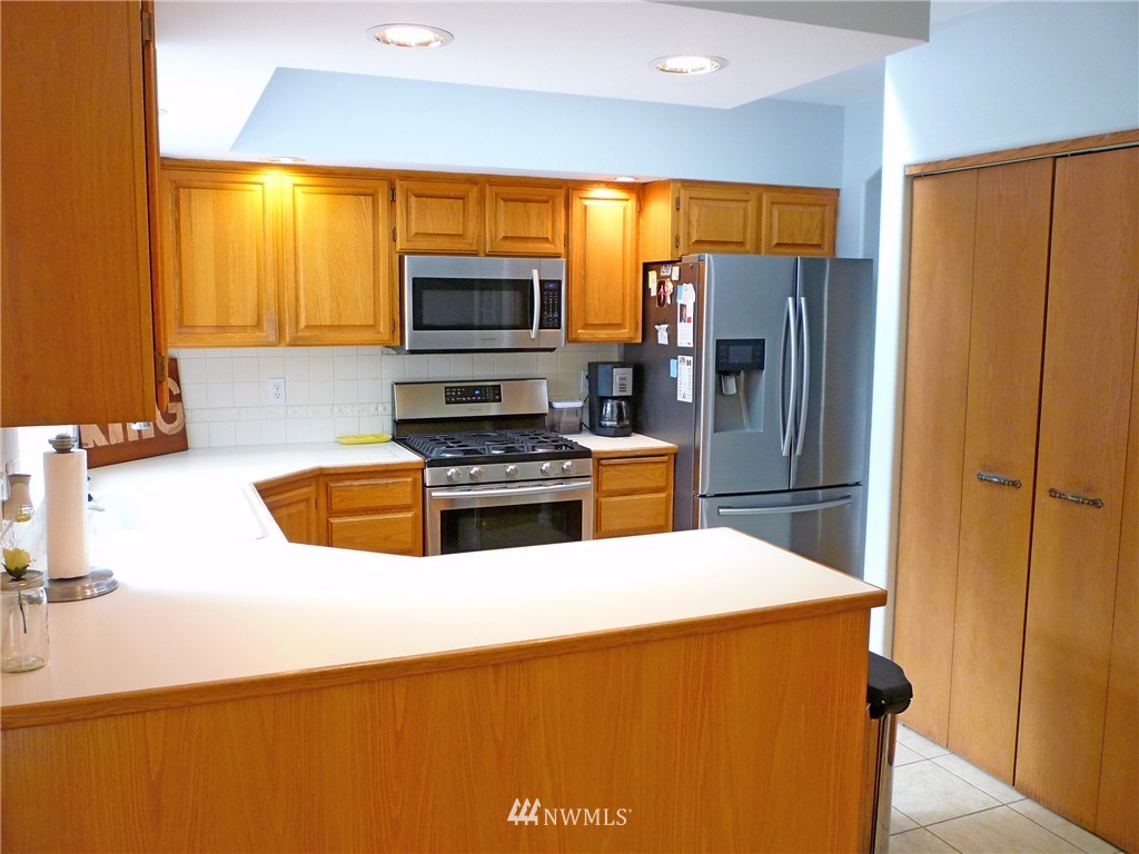 263 West Bartlett Road Lynden, WA 98264 - Photo 9 of 25