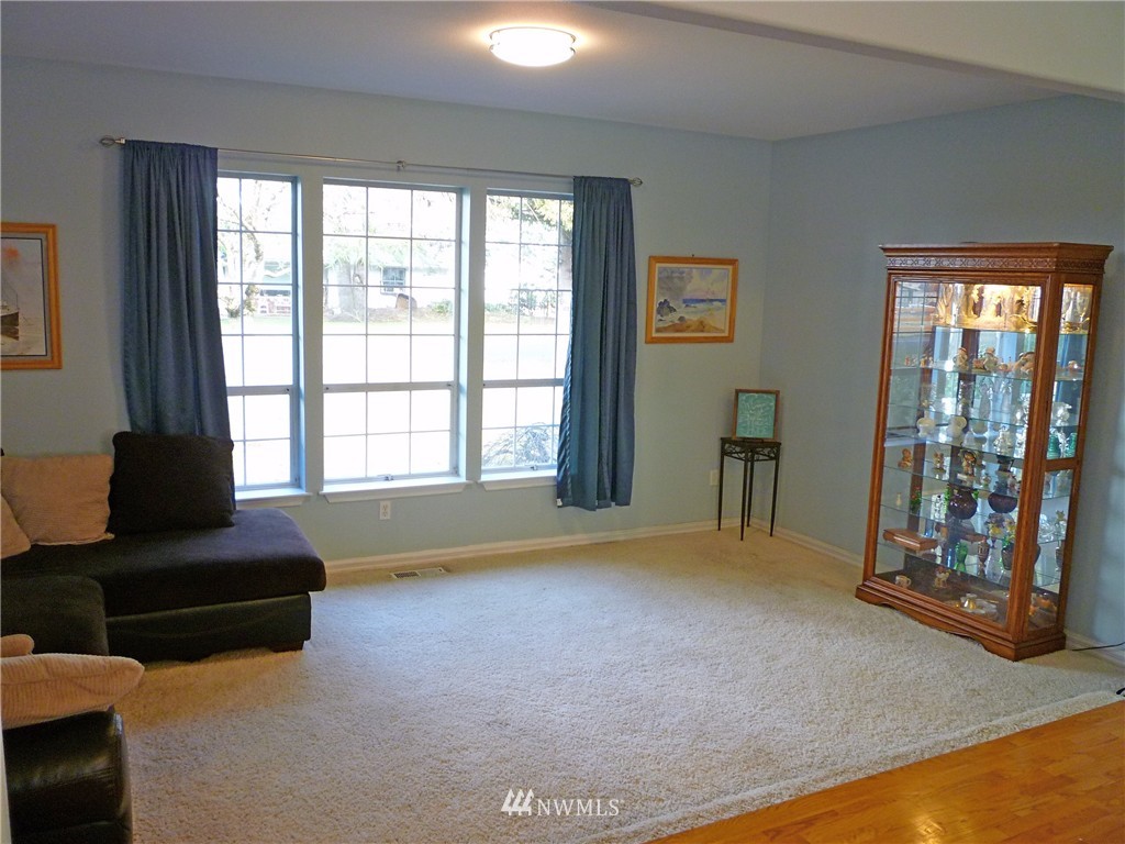 263 West Bartlett Road Lynden, WA 98264 - Photo 10 of 25