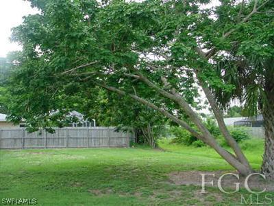 1656 Long Meadow Road Fort Myers, FL 33919 - Photo 6 of 7 Gallery Image 6