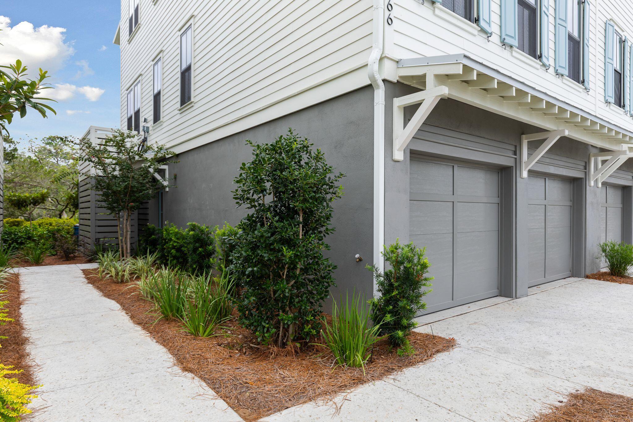 2566 Helmsman Road Johns Island, SC 29455 - Photo 4 of 64 2566HelmsmanRd-KeenEyeMarketing-03