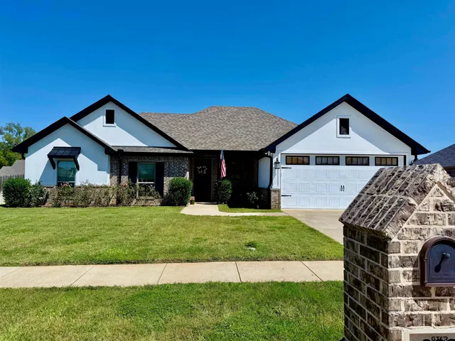 $369,000 | 803 Sunny Meadows, Whitehouse, TX 75791
