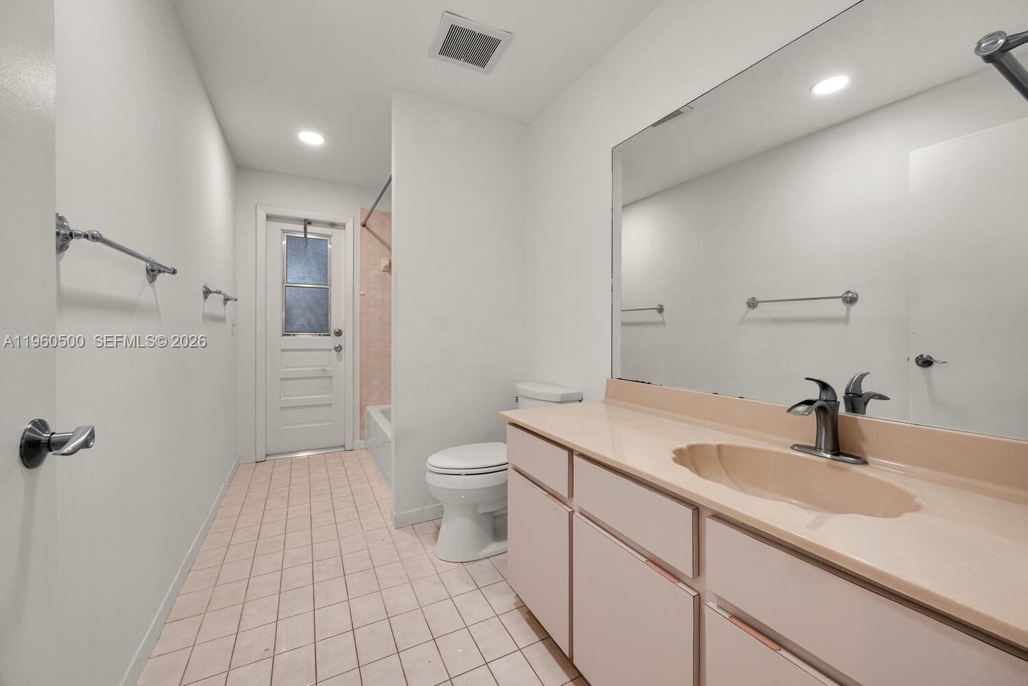 10635 Southwest 158th Place Miami, FL 33196 - Photo 20 of 29