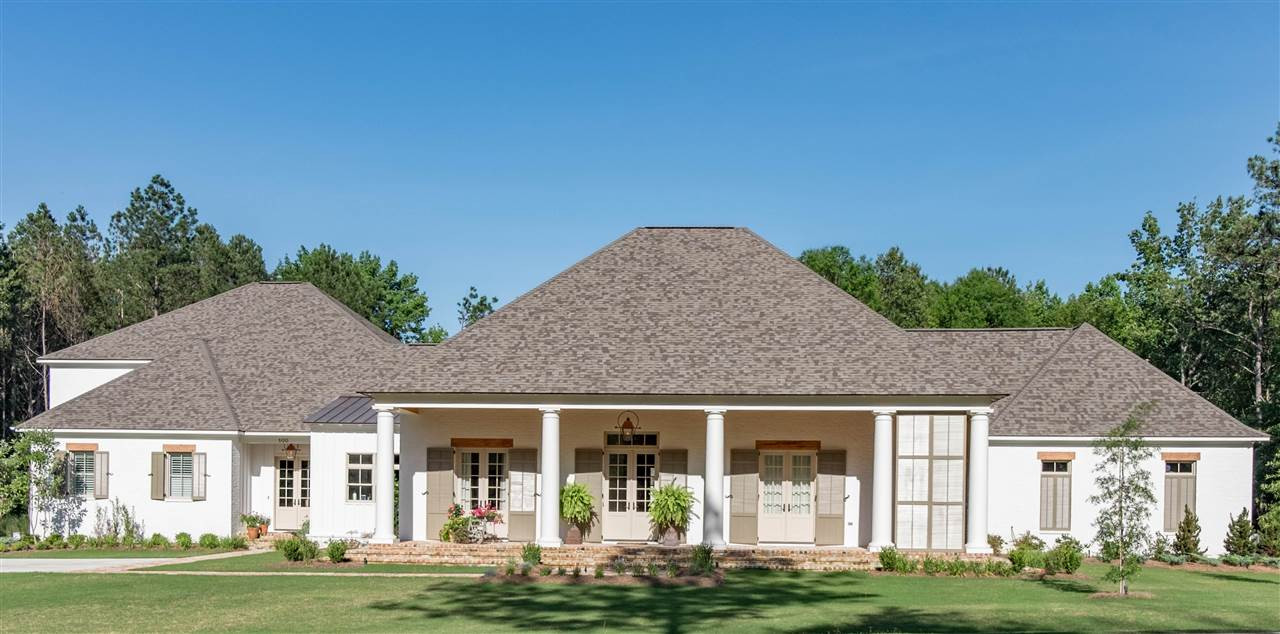 100 Hidden Oaks Cove Ridgeland, MS 39157 - Photo 1 of 49 Photo 1
