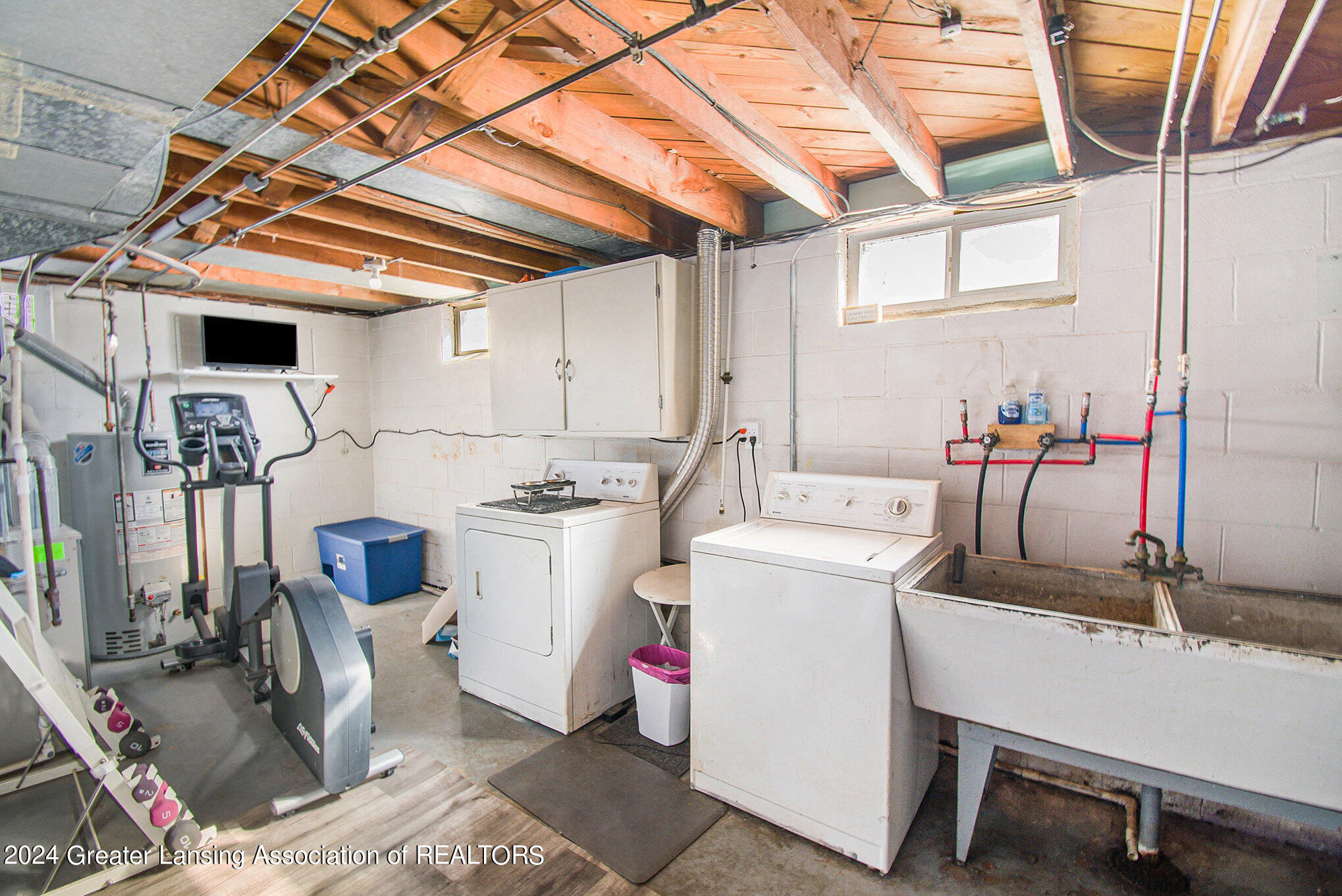 2207 Fairfax Road Lansing, MI 48910 - Photo 19 of 23 19