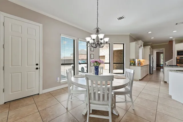 $883,500 | 3100 Richard Lane, Friendswood, TX 77546