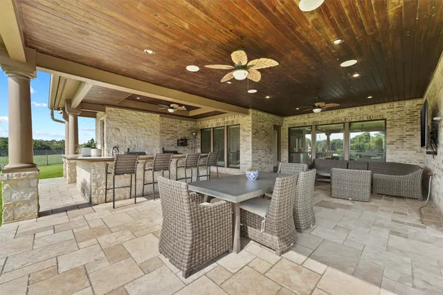 $883,500 | 3100 Richard Lane, Friendswood, TX 77546