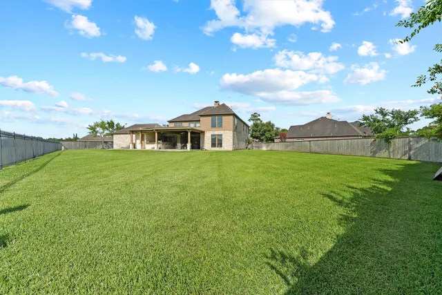 $883,500 | 3100 Richard Lane, Friendswood, TX 77546