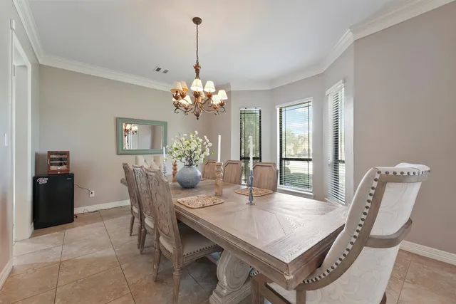 $883,500 | 3100 Richard Lane, Friendswood, TX 77546