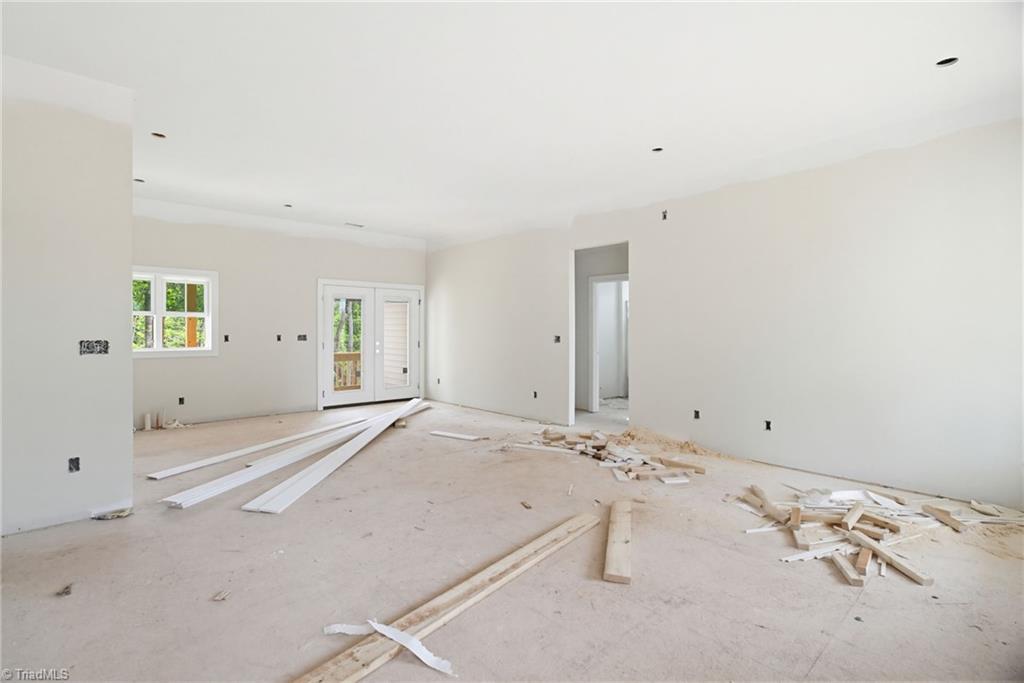 340 College Street Rural Hall, NC 27045 - Photo 5 of 28