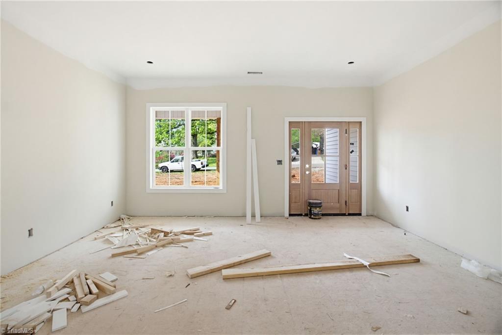 340 College Street Rural Hall, NC 27045 - Photo 7 of 28