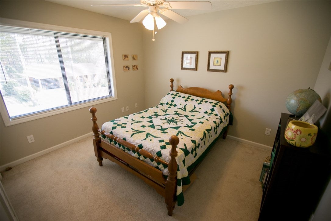 912 Hollins Road Auburn, AL 36830 - Photo 13 of 14 Gallery Image 13