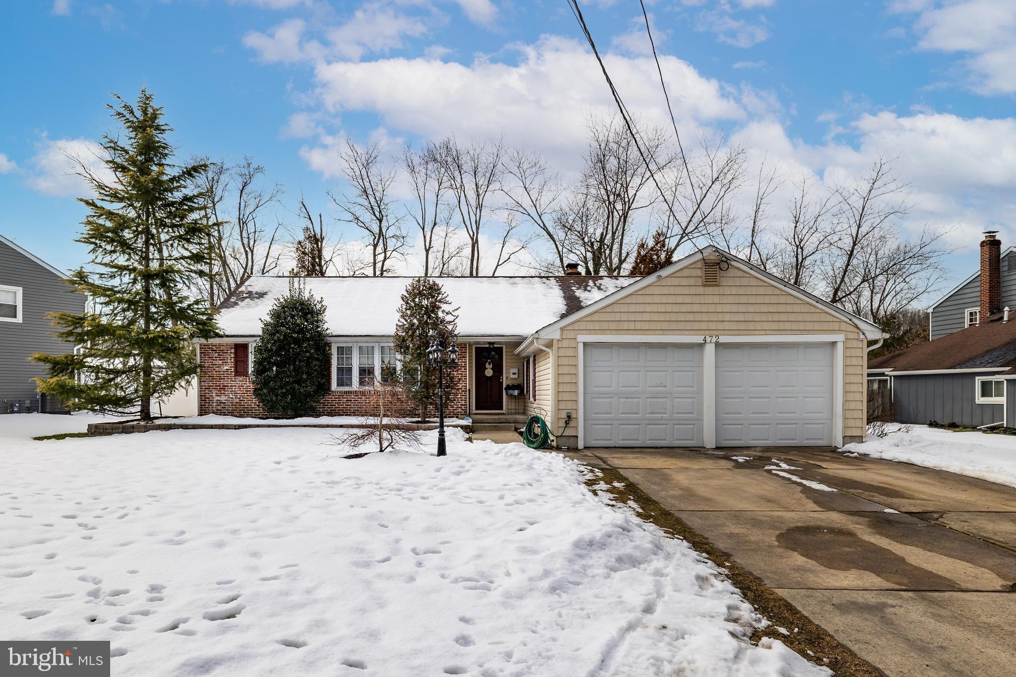 472 Covered Bridge Road Cherry Hill, NJ 08034 - Photo 2 of 32