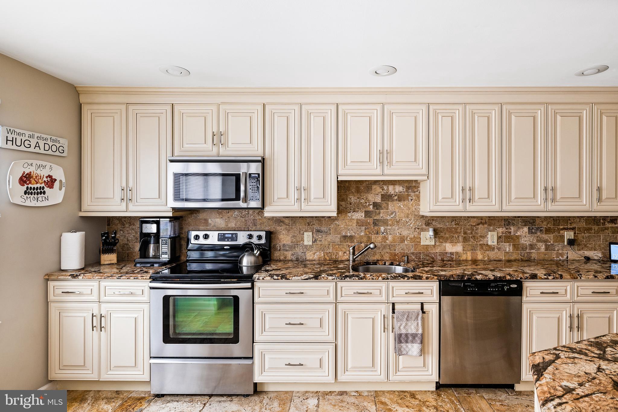 472 Covered Bridge Road Cherry Hill, NJ 08034 - Photo 12 of 32