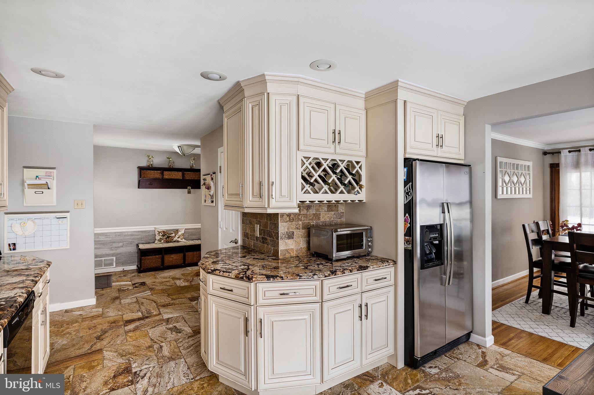 472 Covered Bridge Road Cherry Hill, NJ 08034 - Photo 14 of 32