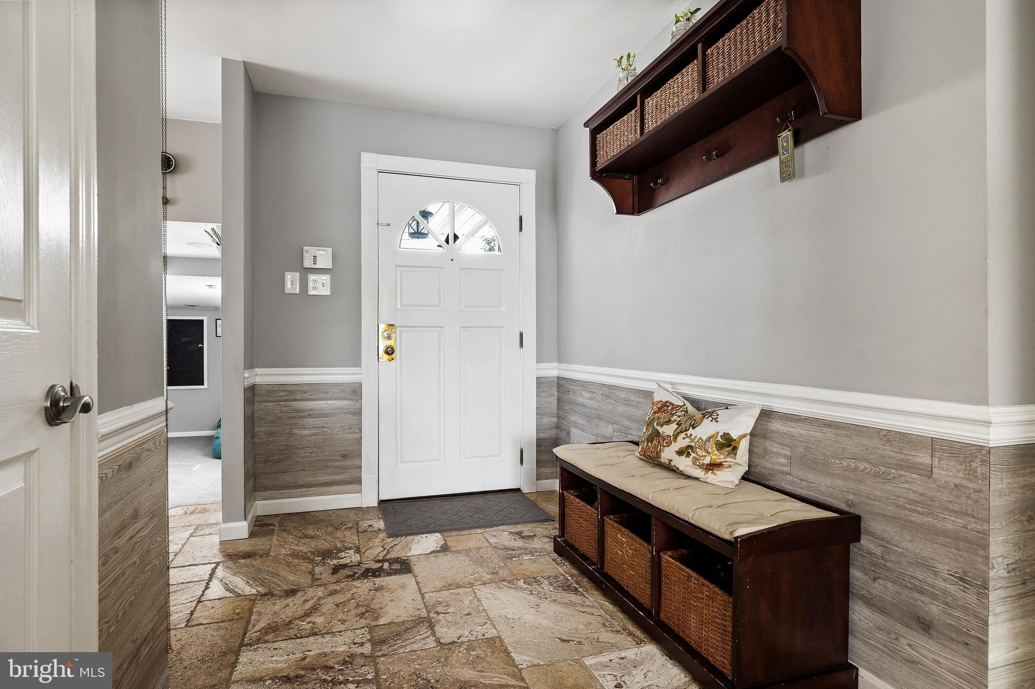 472 Covered Bridge Road Cherry Hill, NJ 08034 - Photo 4 of 32