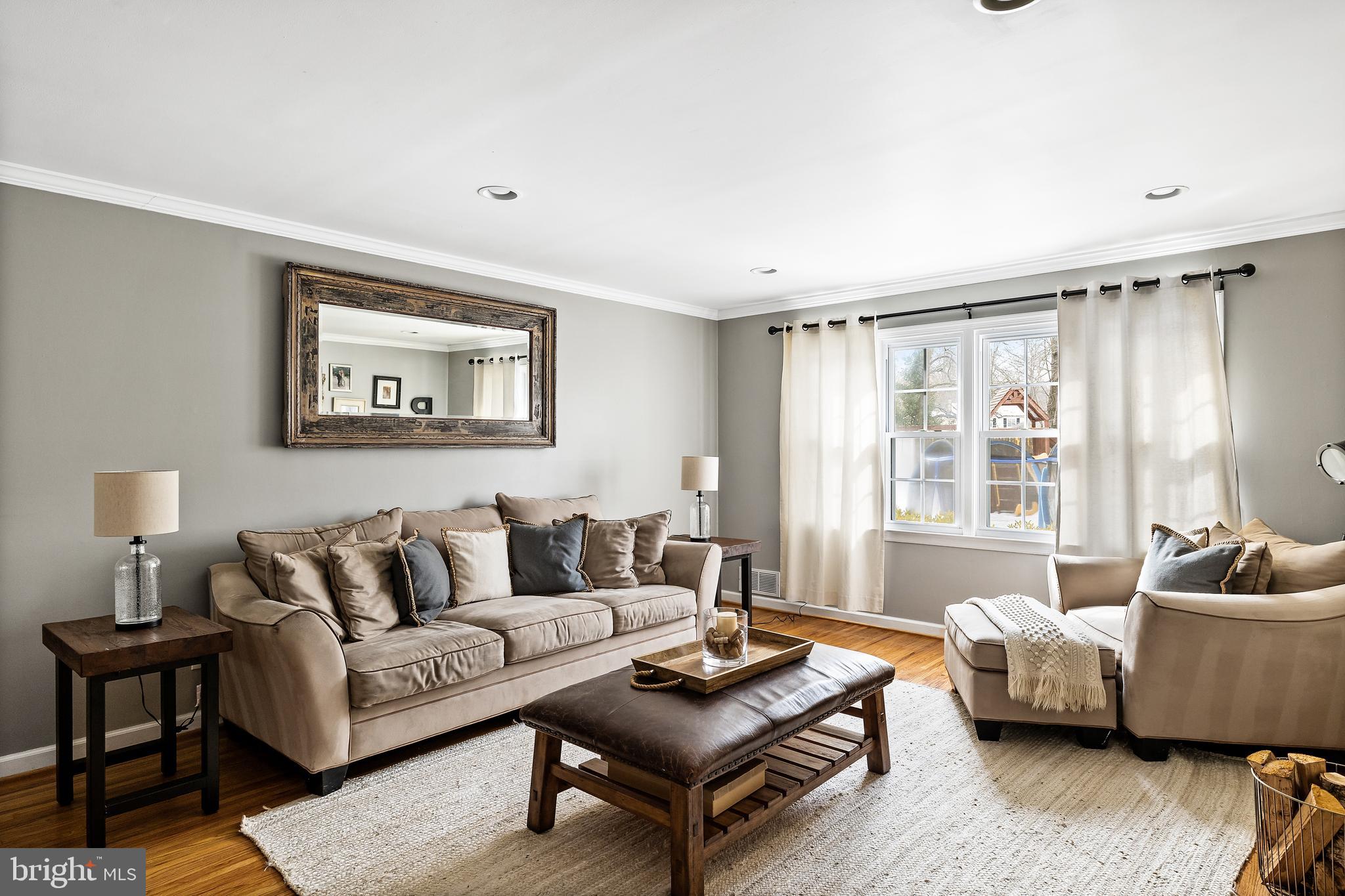 472 Covered Bridge Road Cherry Hill, NJ 08034 - Photo 7 of 32