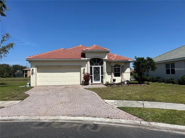 $3,200 | 2420 Caraway Drive, Venice, FL 34292
