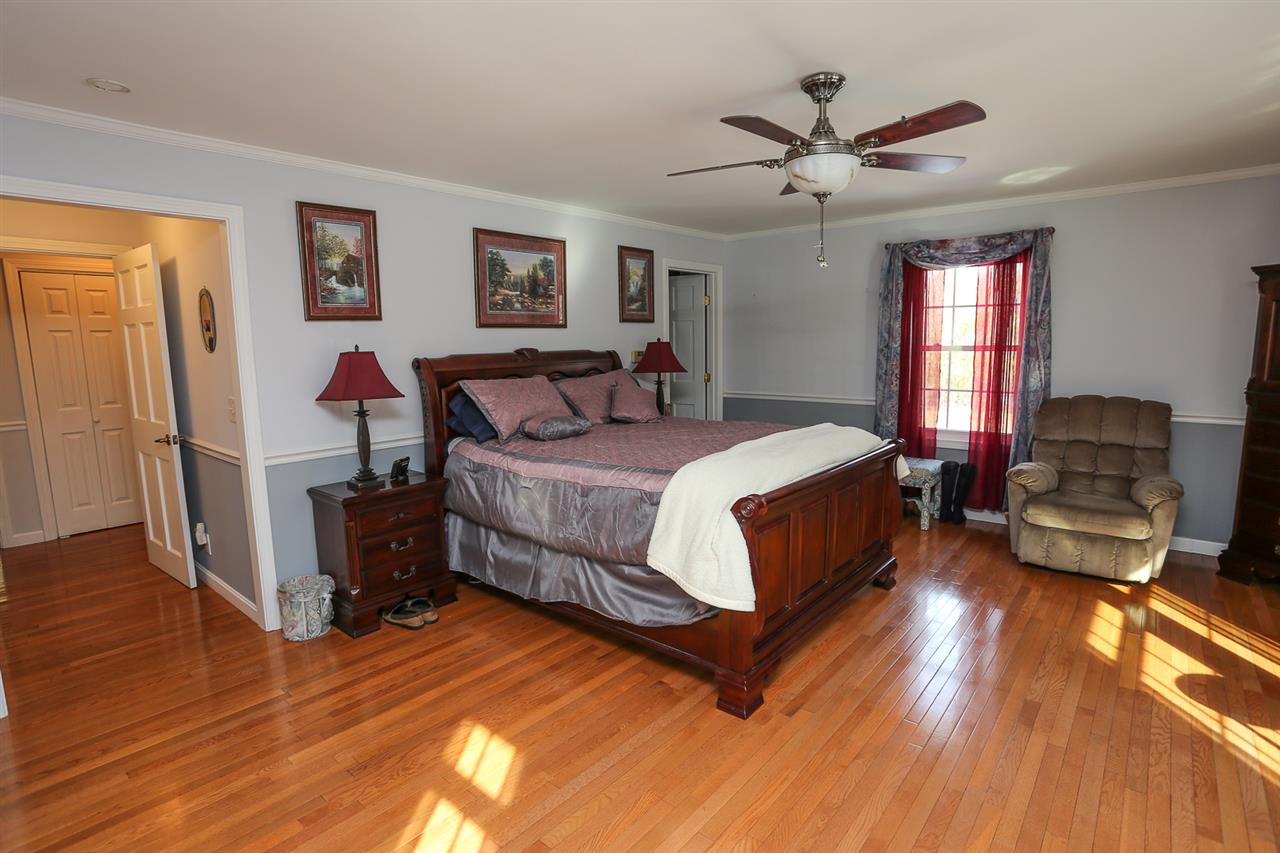 2 Meadowcrest Road Hooksett, NH 03106 - Photo 22 of 39