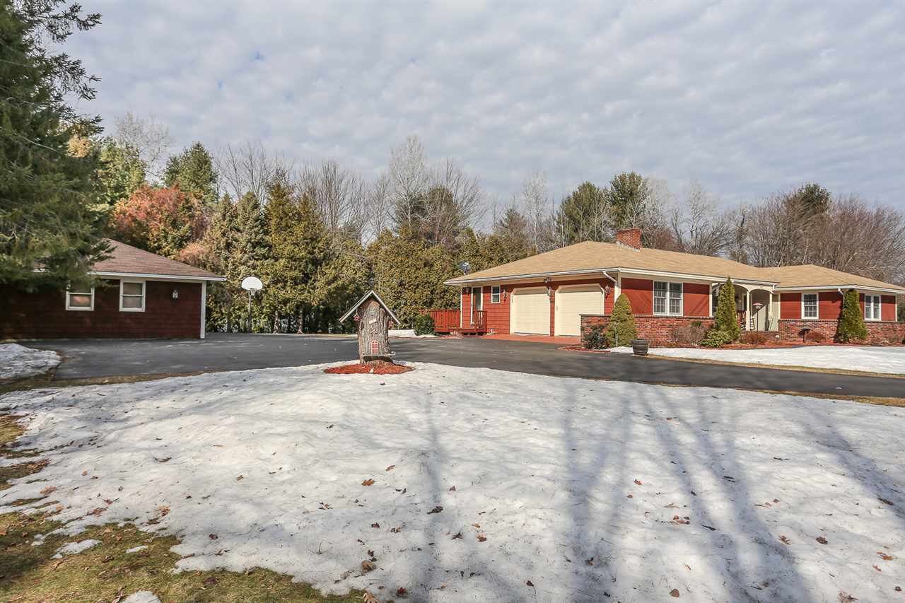 2 Meadowcrest Road Hooksett, NH 03106 - Photo 27 of 39