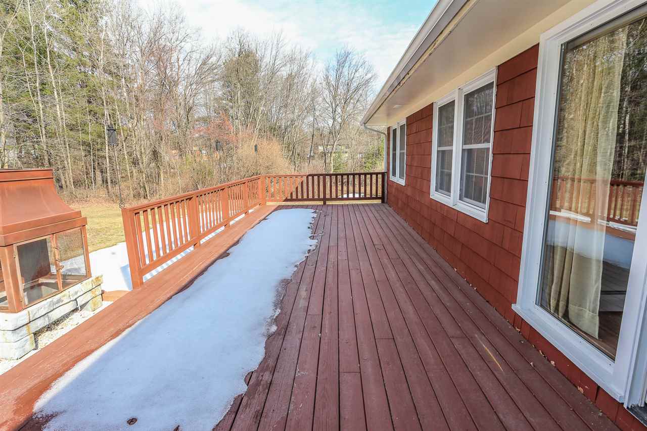 2 Meadowcrest Road Hooksett, NH 03106 - Photo 34 of 39