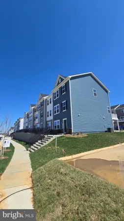 $2,250 | 1230 Red Clover Lane, Ranson, WV 25438